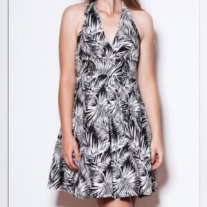 VINTAGE H&M Palm Leaf Print Halter Dress Black and White Flair Skirt fully lined